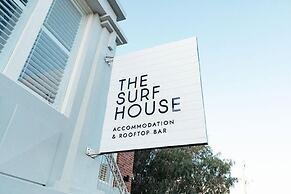 The Surf House - Hostel