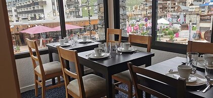 Curling Hôtel & Bar