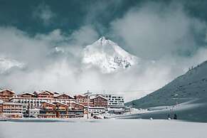 Curling Hôtel & Bar