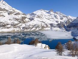 Curling Hôtel & Bar