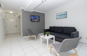 341 APT Hollywood Beach