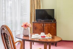 Apartamenty Awangardia Kasprowicza by Renters