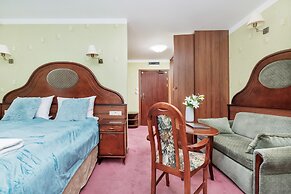 Apartamenty Awangardia Kasprowicza by Renters