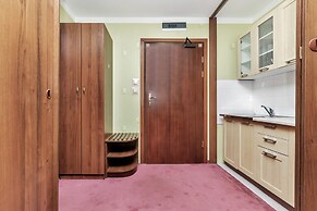 Apartamenty Awangardia Kasprowicza by Renters