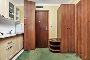 Apartamenty Awangardia Kasprowicza by Renters