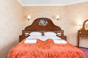 Apartamenty Awangardia Kasprowicza by Renters