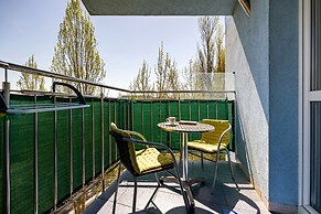 Apartamenty Awangardia Kasprowicza by Renters