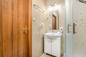 Apartamenty Awangardia Kasprowicza by Renters