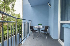 Apartamenty Awangardia Kasprowicza by Renters
