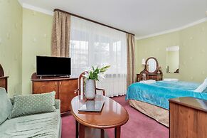 Apartamenty Awangardia Kasprowicza by Renters