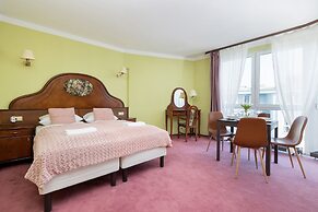 Apartamenty Awangardia Kasprowicza by Renters