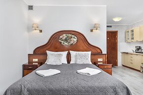 Apartamenty Awangardia Kasprowicza by Renters