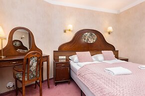 Apartamenty Awangardia Kasprowicza by Renters