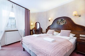 Apartamenty Awangardia Kasprowicza by Renters