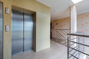Apartamenty Awangardia Kasprowicza by Renters