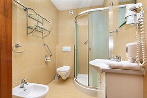 Apartamenty Awangardia Kasprowicza by Renters