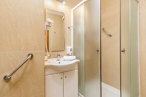 Apartamenty Awangardia Kasprowicza by Renters