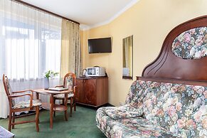 Apartamenty Awangardia Kasprowicza by Renters