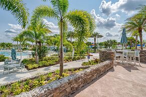 Elegant Brand New 9 Bedrooms House With Private Pool at Solara Resort 