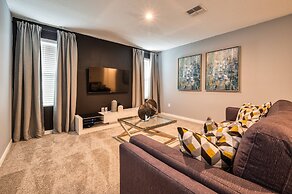 Elegant Brand New 9 Bedrooms House With Private Pool at Solara Resort 