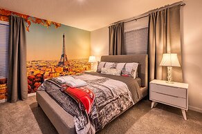 Elegant Brand New 9 Bedrooms House With Private Pool at Solara Resort 