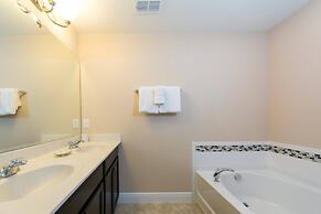 Lovely Vacation House With Private Pool at Solterra Resort (5349)