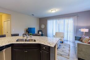 Lovely Vacation House With Private Pool at Solterra Resort (5349)