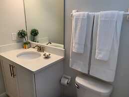 Amazing 5 Bedrooms House With Private Pool at Encore Resort (7711)