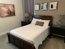 Amazing 5 Bedrooms House With Private Pool at Encore Resort (7711)