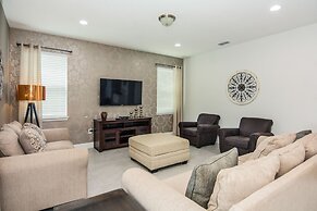 Amazing 5 Bedrooms House With Private Pool at Encore Resort (7711)