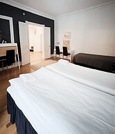 Hotel Lemonade
