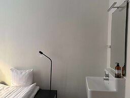 Hotel Lemonade