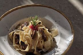 Atlantica Marmari Palace