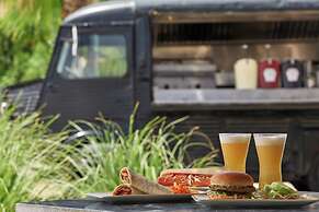 Atlantica Marmari Palace