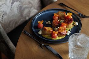 Rand Tower Hotel , Minneapolis, A Tribute Portfolio Hotel