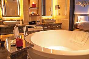 Hualuxe Beijing Xinan