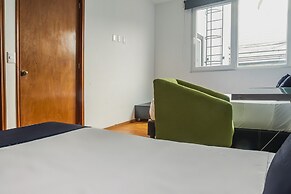 Caravansaro Goldsmith