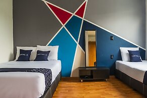 Caravansaro Goldsmith