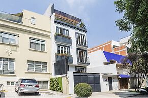 Caravansaro Goldsmith