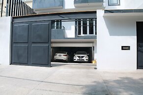 Caravansaro Goldsmith