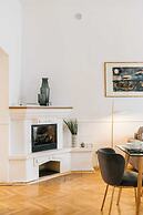 Luna Apartment - LoftAffair