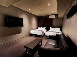 Randor Hotel Namba Osaka Suites