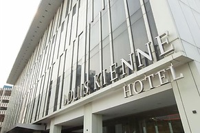 Louis Kienne Cikarang Hotel & Service Apartment