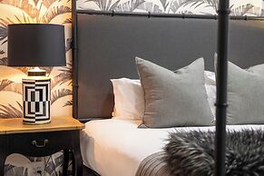 Clifton YOLO Spaces – Clifton Mansion Villa