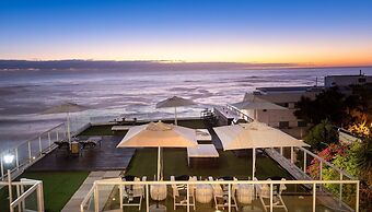 Clifton YOLO Spaces – Clifton Mansion Villa