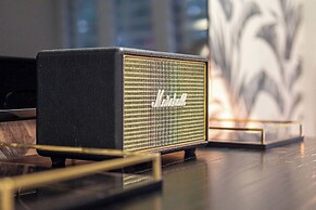 Clifton YOLO Spaces – Clifton Mansion Villa