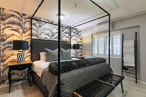 Clifton YOLO Spaces – Clifton Mansion Villa