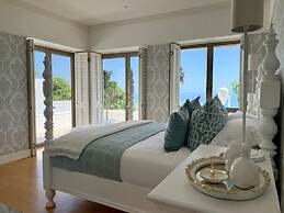 Clifton YOLO Spaces – Clifton Mansion Villa