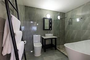 Clifton YOLO Spaces – Clifton Mansion Villa