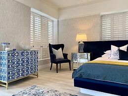 Clifton YOLO Spaces – Clifton Mansion Villa